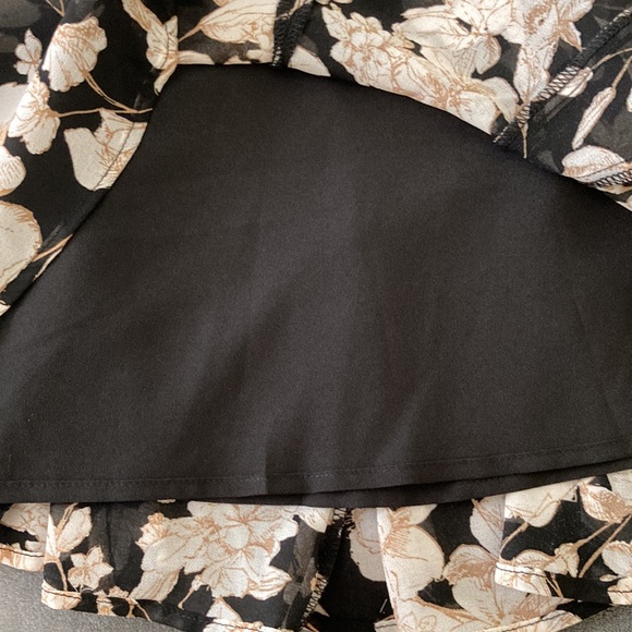 Forever 21 Skirt - Picture 3 of 7